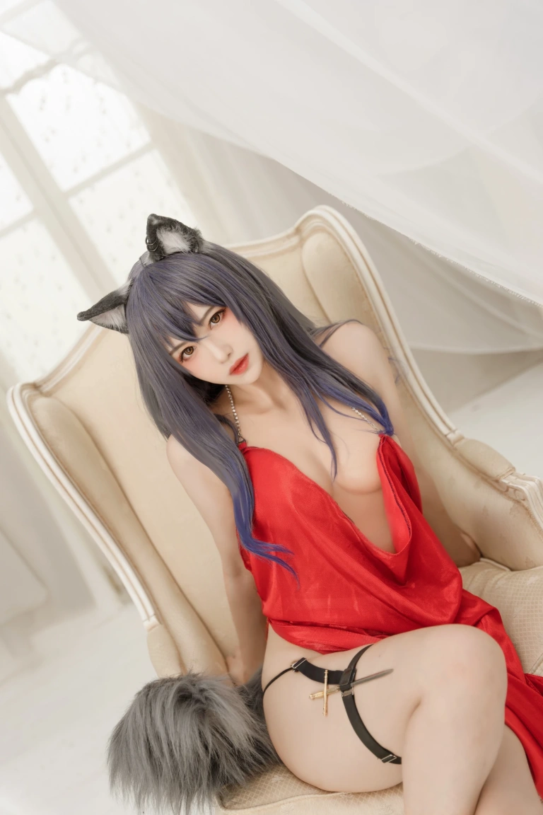 Shika小鹿鹿《明日方舟 德克萨斯》主题写真：12张全套美图