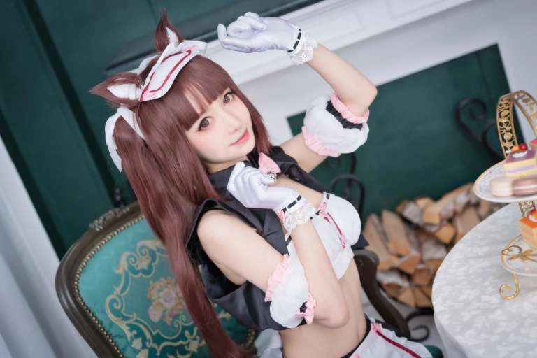 Shika小鹿鹿《猫娘》主题写真：9张全套美图