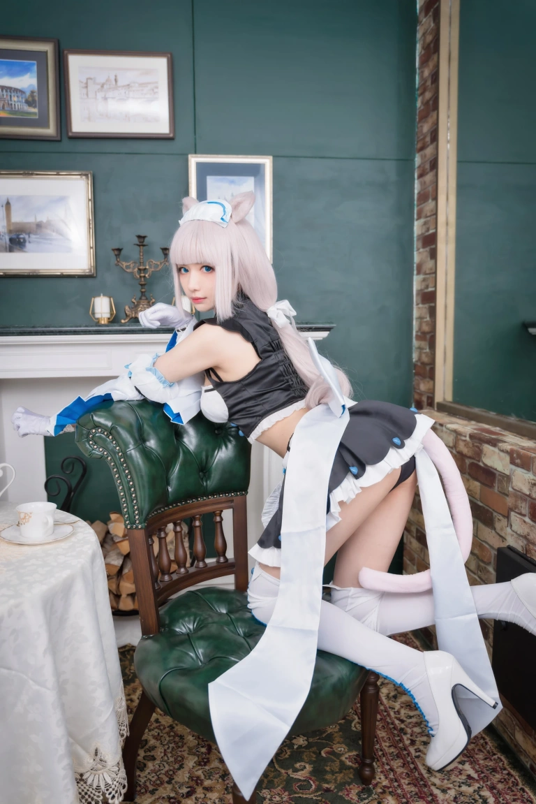 Shika小鹿鹿《猫娘》主题写真：9张全套美图