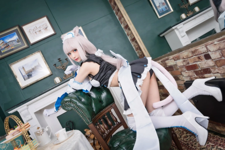 Shika小鹿鹿《猫娘》主题写真：9张全套美图