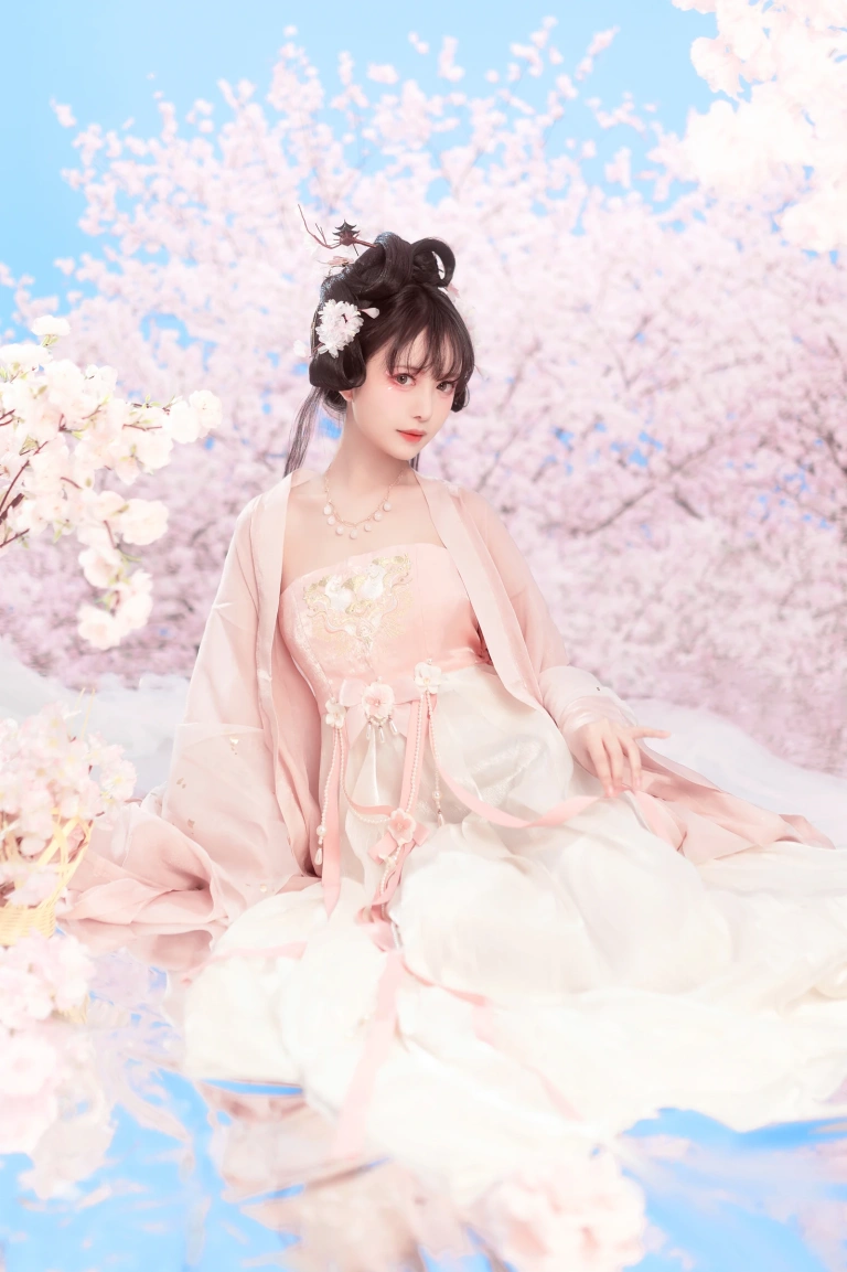 Shika小鹿鹿《汉服写真》主题写真：13张全套美图