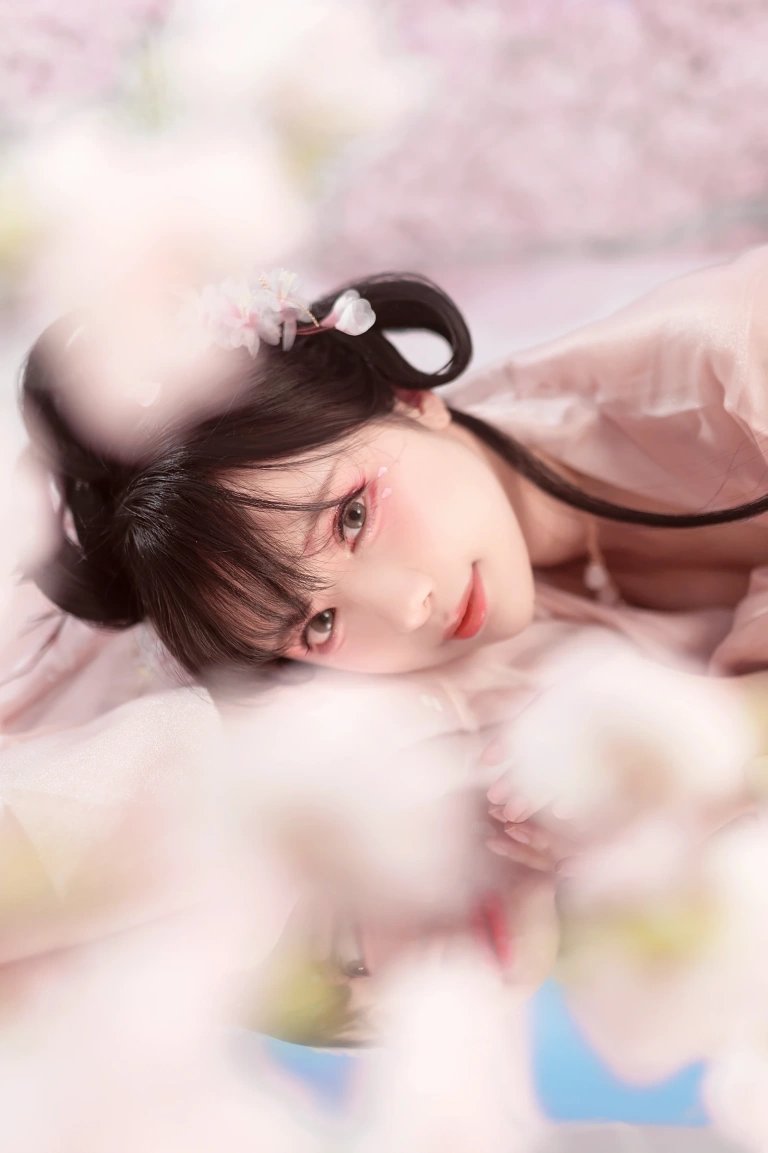 Shika小鹿鹿《汉服写真》主题写真：13张全套美图