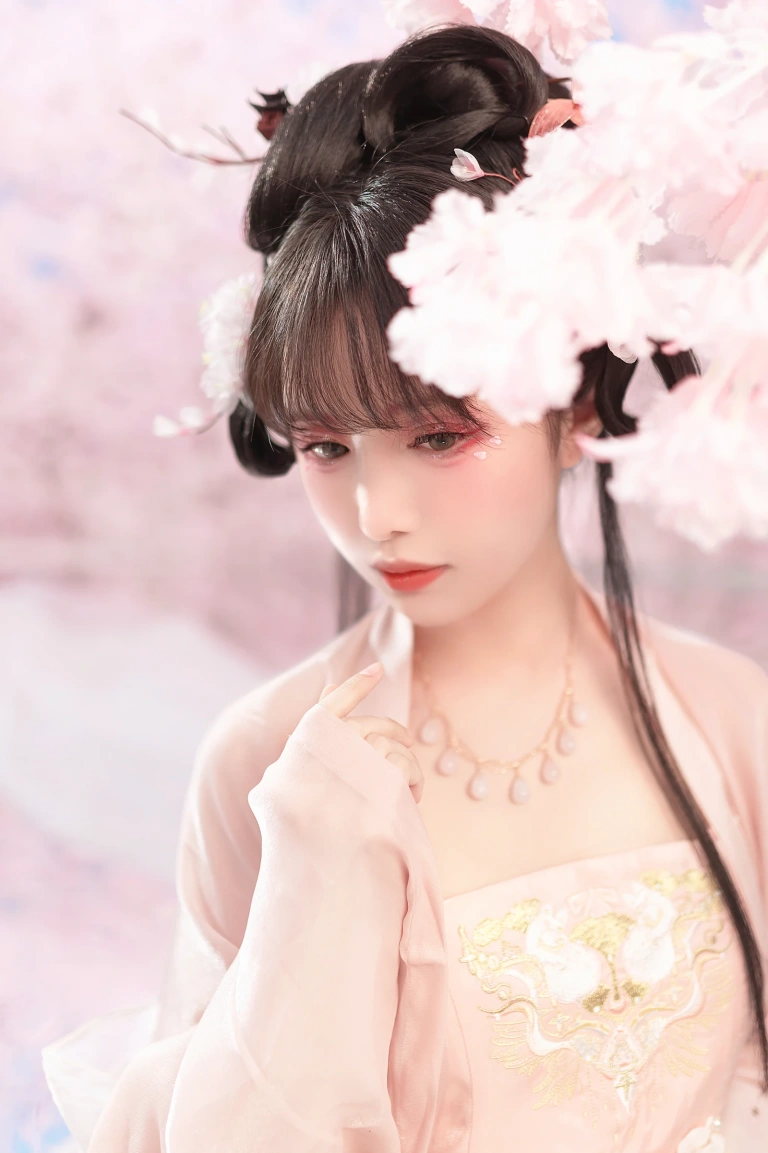 Shika小鹿鹿《汉服写真》主题写真：13张全套美图