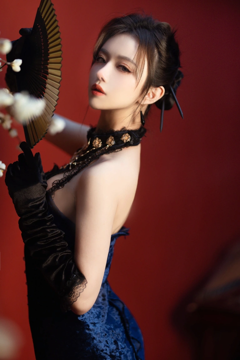 Shika小鹿鹿《旗袍 烽火经年》主题写真：24张全套美图，含2个视频