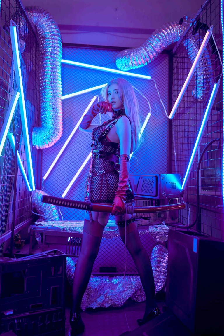 Shika小鹿鹿《特工护士》主题写真：28张全套美图