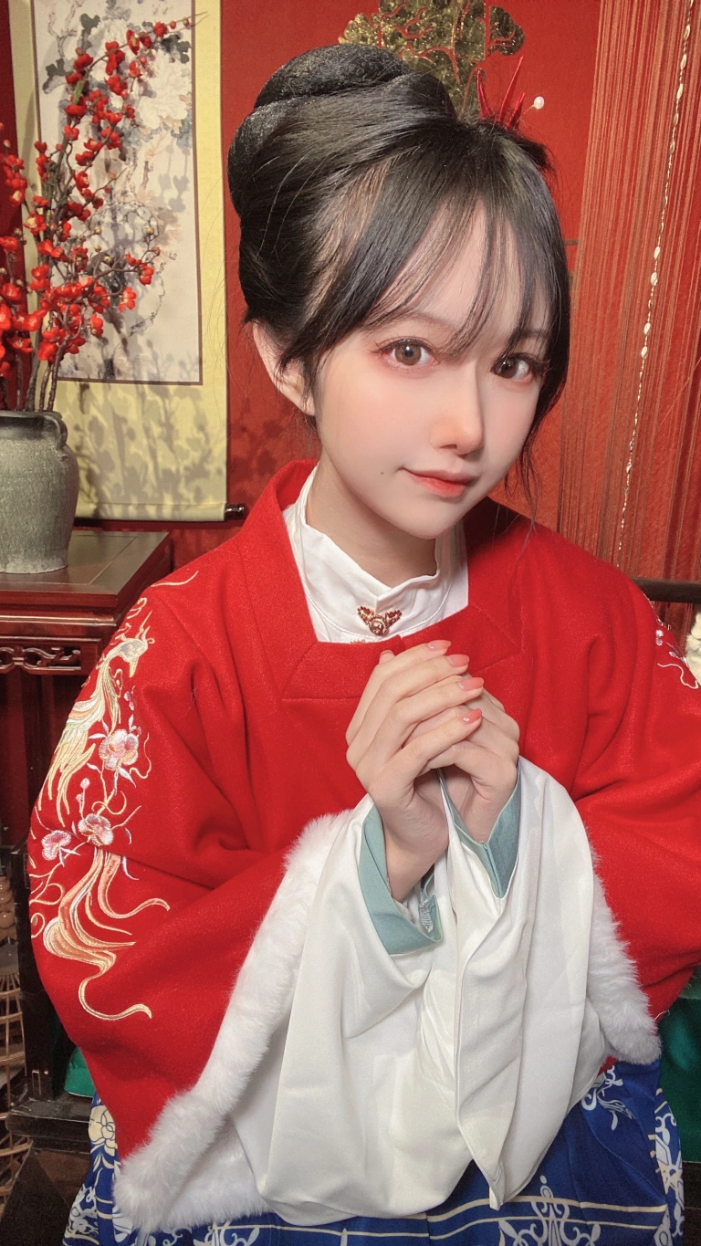 Shika小鹿鹿《2022春自拍合集》主题写真：70张全套美图