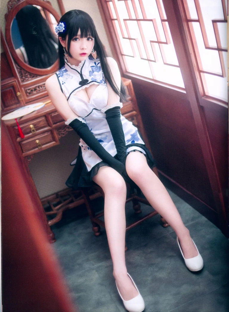 霜月shimo《幻想金瓶梅》主题写真：26张全套美图