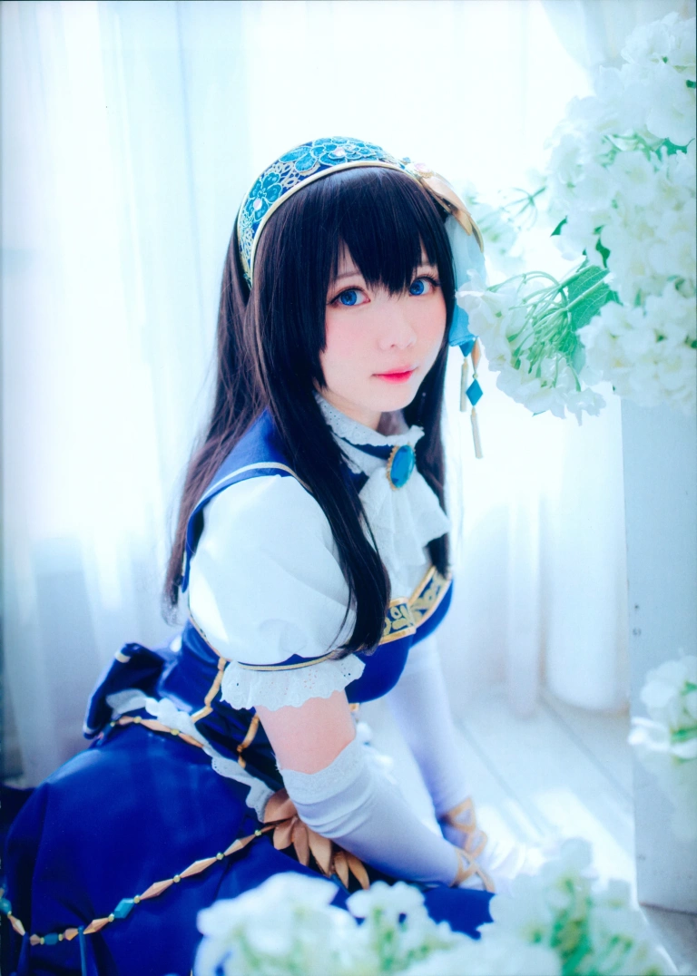 霜月shimo《Bright Love》主题写真：50张全套美图