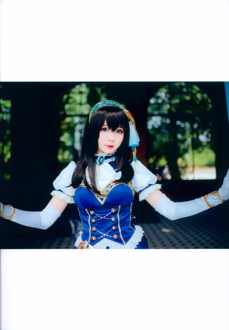 霜月shimo《Bright Love》主题写真：50张全套美图