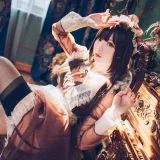 霜月shimo《女仆私服》主题写真：15张全套美图