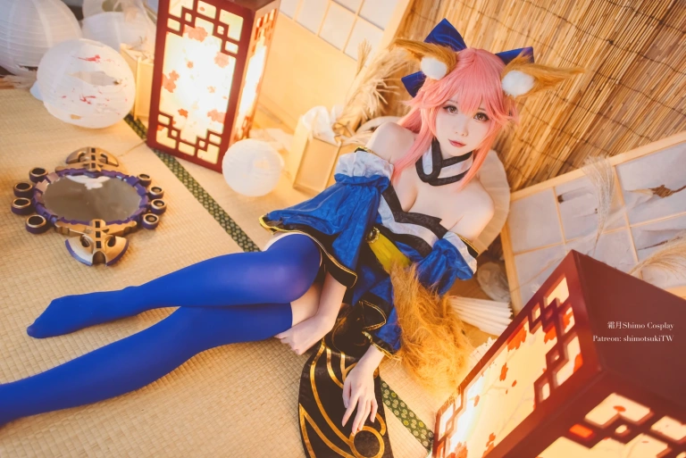 霜月shimo《玉藻前》主题写真：15张全套美图