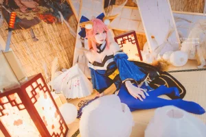 霜月shimo《玉藻前》主题写真：15张全套美图