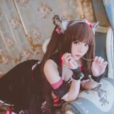 霜月shimo《巧克力》主题写真：16张全套美图