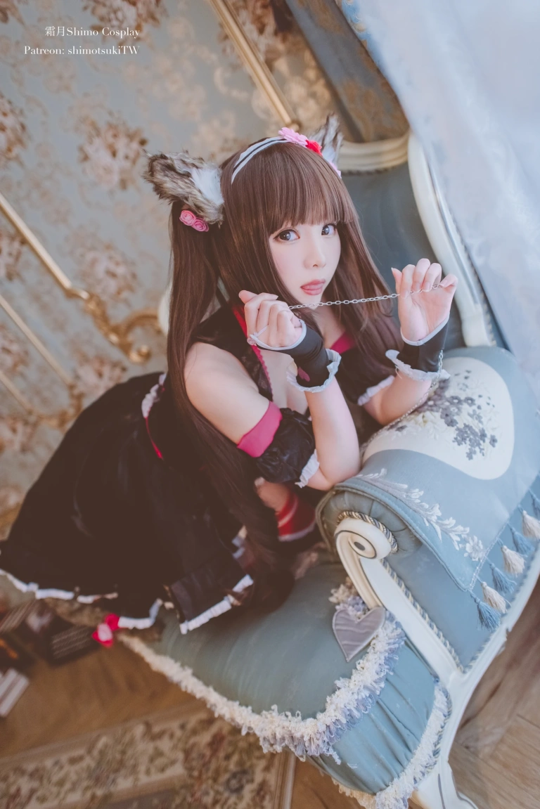 霜月shimo《巧克力》主题写真：16张全套美图