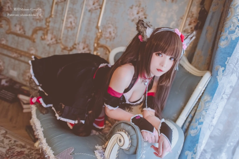 霜月shimo《巧克力》主题写真：16张全套美图