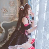 霜月shimo《巧克力》主题写真：16张全套美图