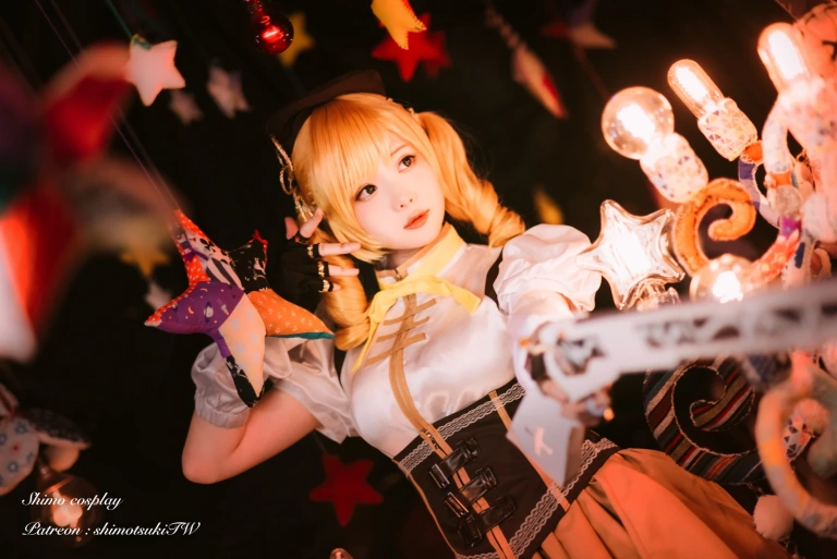 霜月shimo《巴麻美》主题写真：18张全套美图