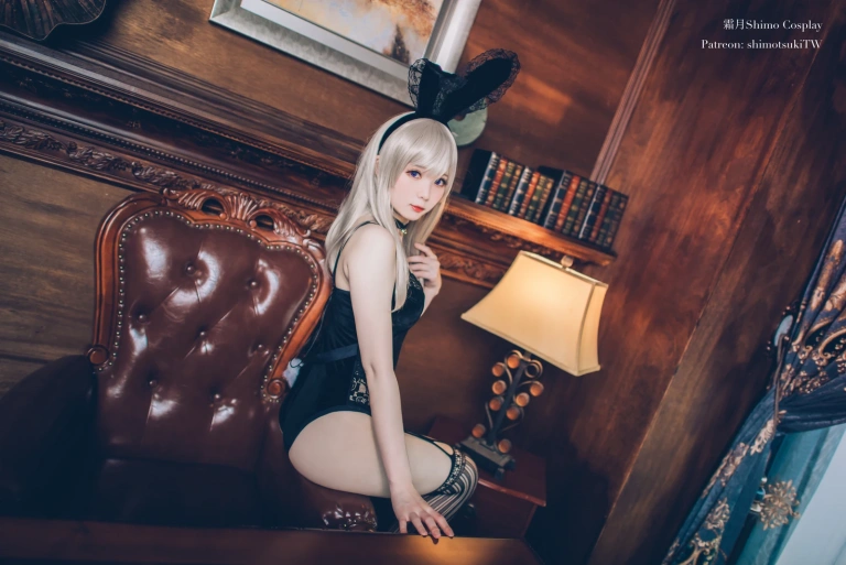 霜月shimo《兔耳狼 私服》主题写真：14张全套美图