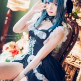 霜月shimo《私服》主题写真：18张全套美图