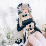 霜月shimo《可畏》主题写真：19张全套美图