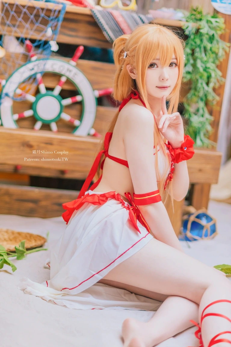 霜月shimo《Asuna泳装》主题写真：20张全套美图