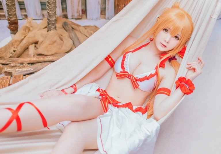 霜月shimo《Asuna泳装》主题写真：20张全套美图