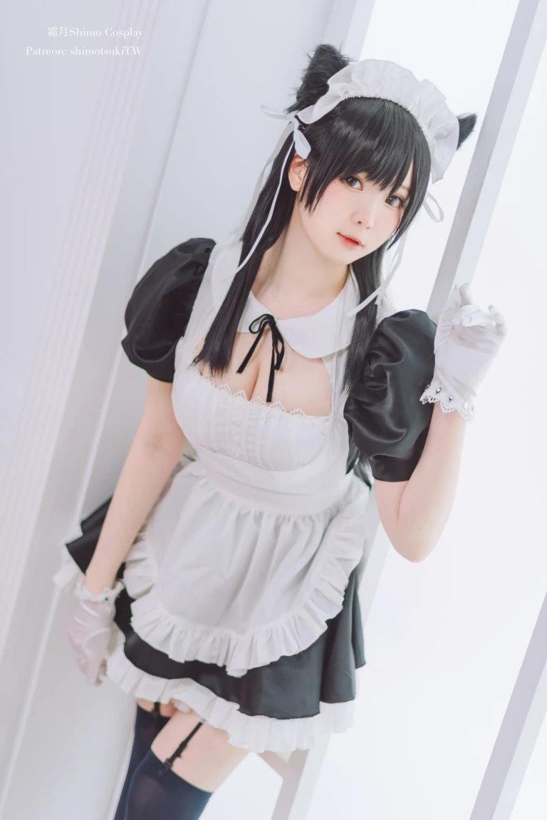霜月shimo《爱宕女仆》主题写真：16张全套美图，含2个视频