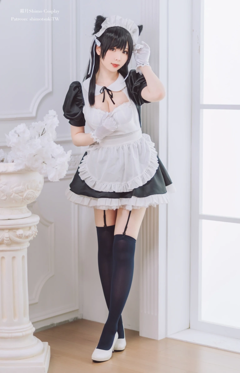 霜月shimo《爱宕女仆》主题写真：16张全套美图，含2个视频