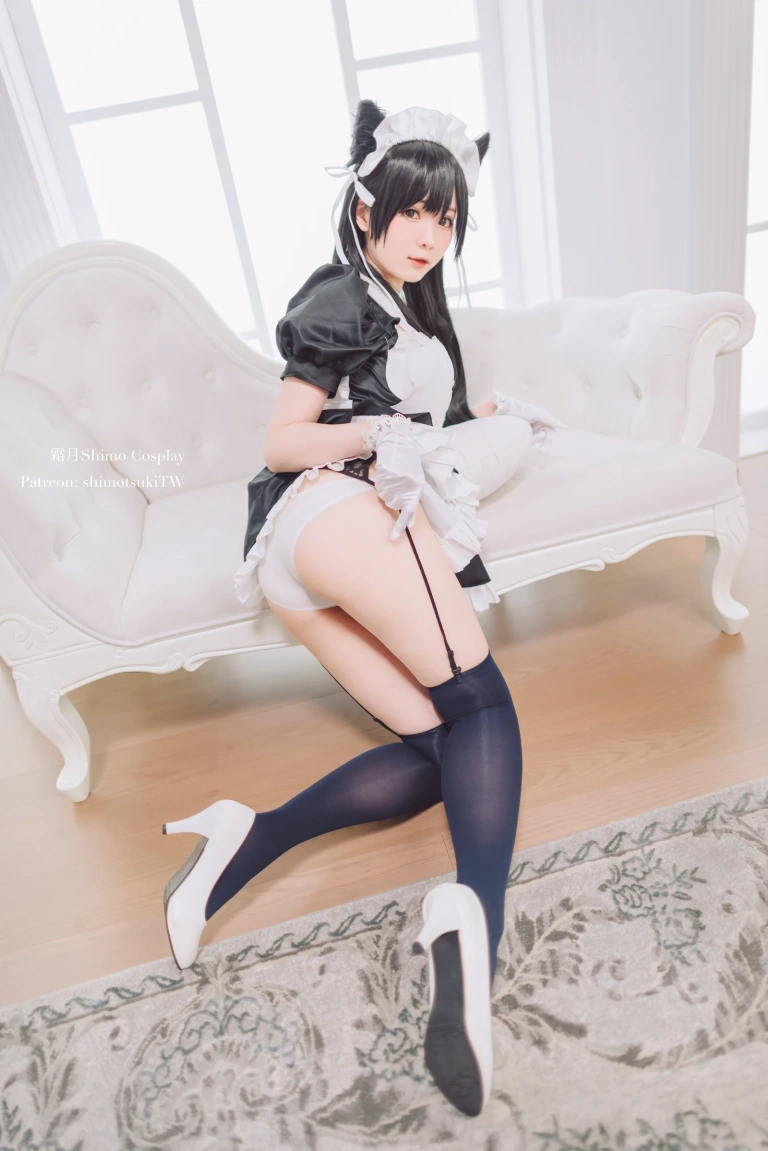 霜月shimo《爱宕女仆》主题写真：16张全套美图，含2个视频