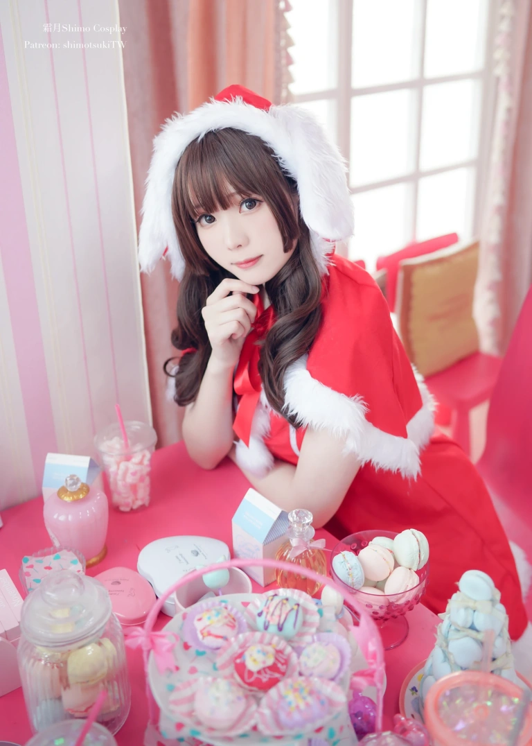 霜月shimo《兔子圣诞节》主题写真：12张全套美图