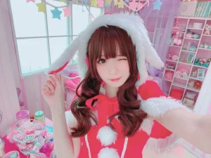 霜月shimo《兔子圣诞节》主题写真：12张全套美图