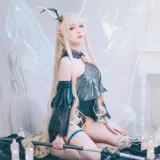 霜月shimo《明日方舟 闪灵》主题写真：17张全套美图