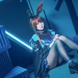 霜月shimo《明日方舟 阿米娅》主题写真：18张全套美图