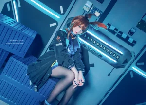 霜月shimo《明日方舟 阿米娅》主题写真：18张全套美图