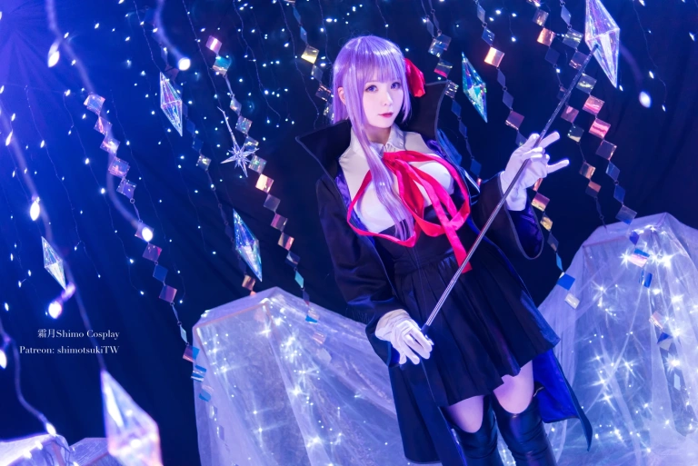 霜月shimo《BB》主题写真：14张全套美图