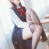 霜月shimo《JK》主题写真：17张全套美图