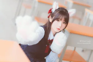 霜月shimo《JK》主题写真：17张全套美图