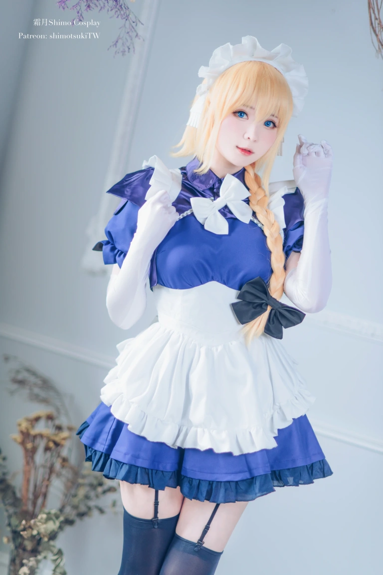 霜月shimo《贞德》主题写真：15张全套美图