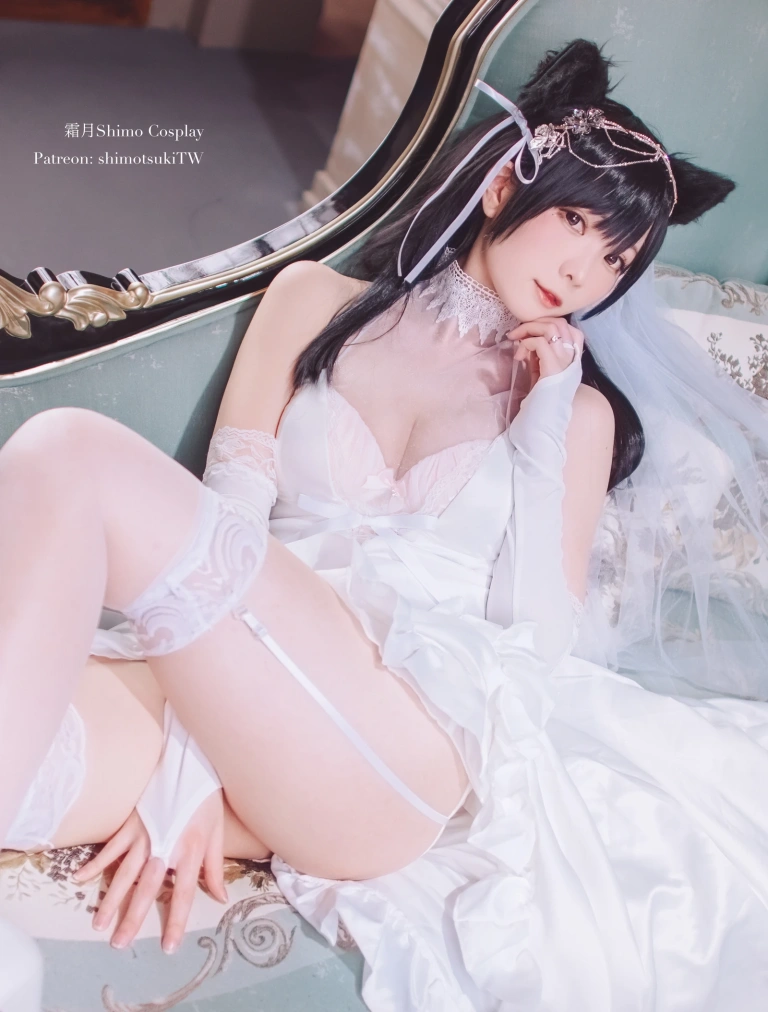 霜月shimo《爱宕》主题写真：21张全套美图