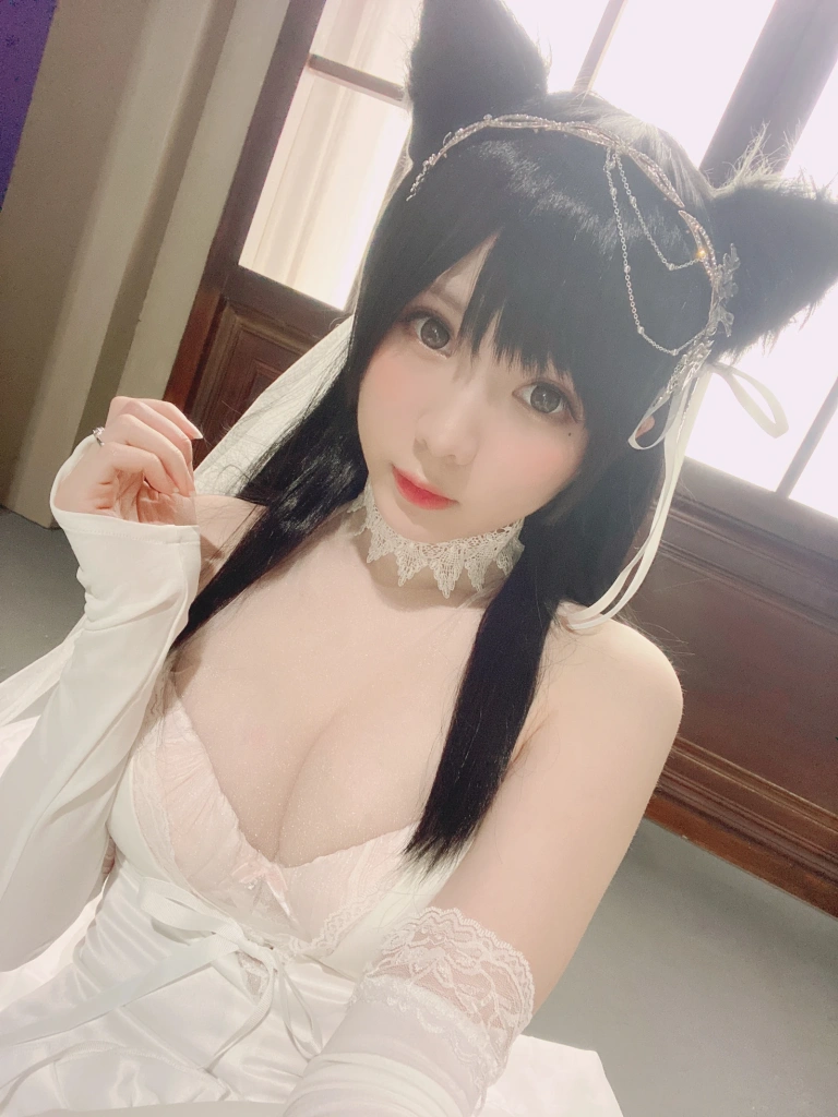 霜月shimo《爱宕》主题写真：21张全套美图
