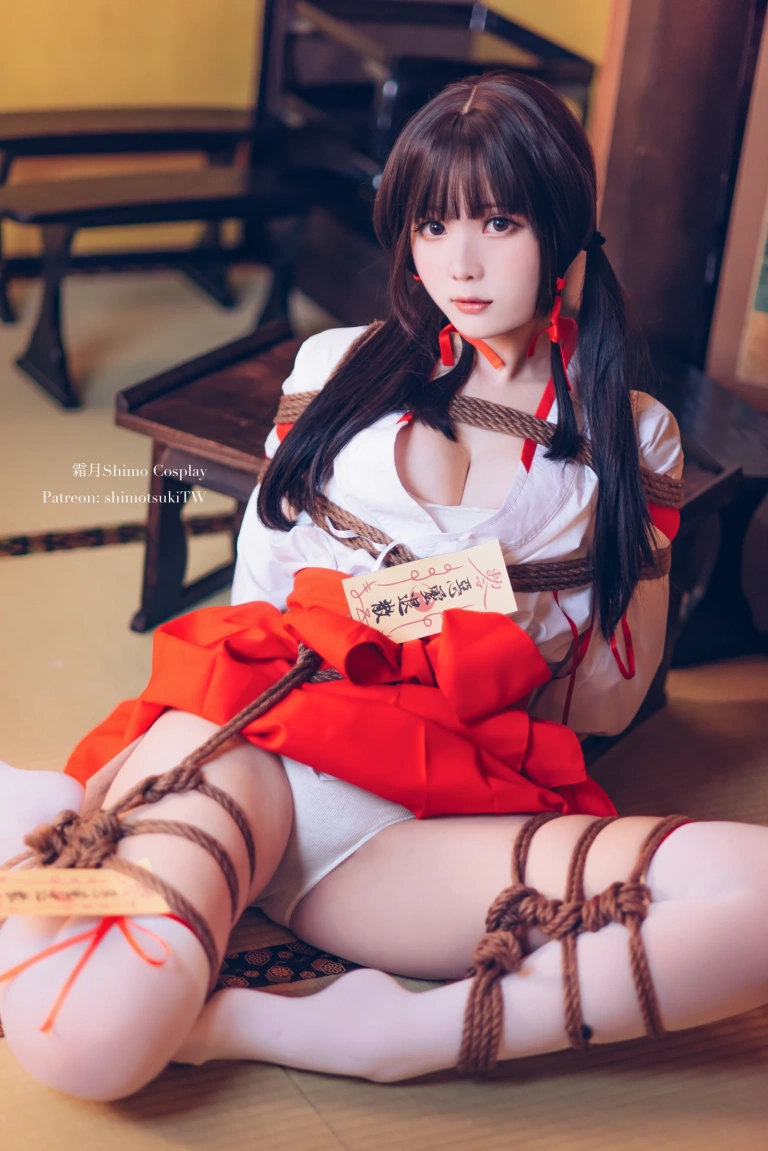 霜月shimo《巫女捆绑》主题写真：24张全套美图