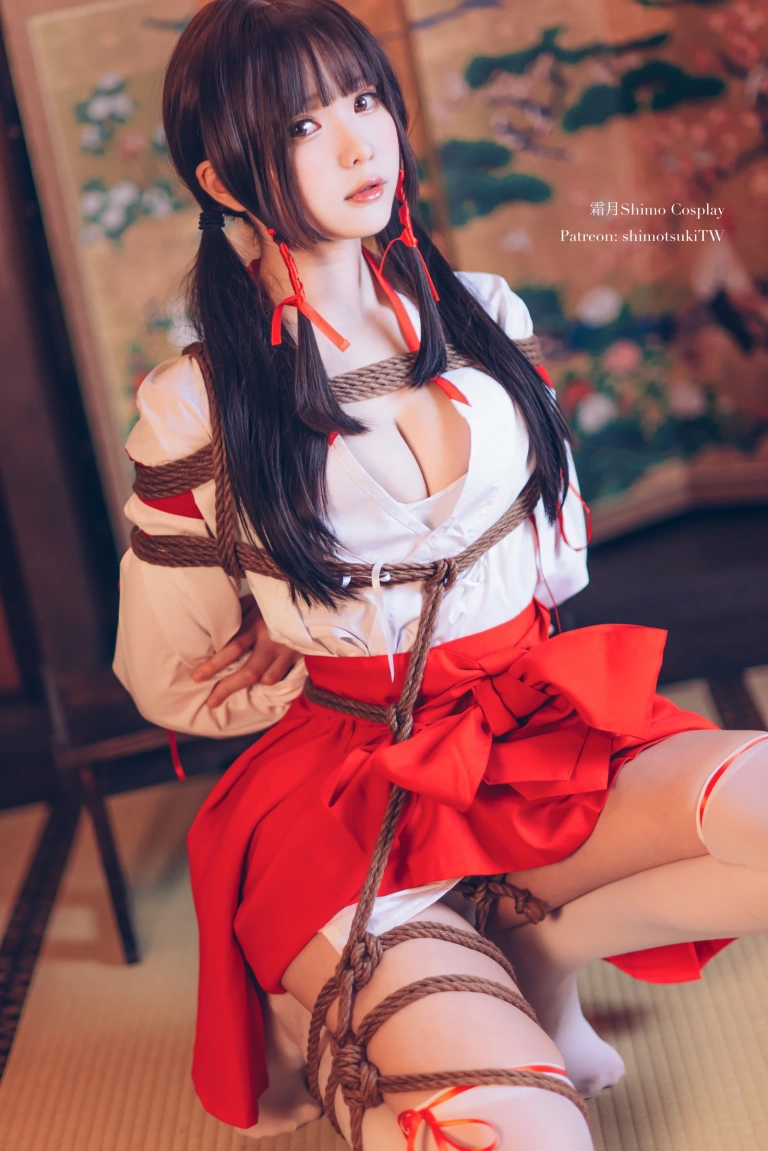 霜月shimo《巫女捆绑》主题写真：24张全套美图