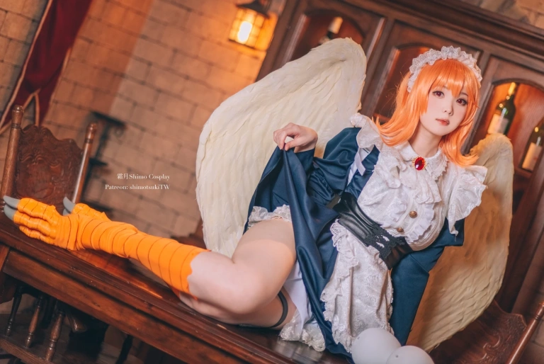 霜月shimo《梅多莉》主题写真：15张全套美图