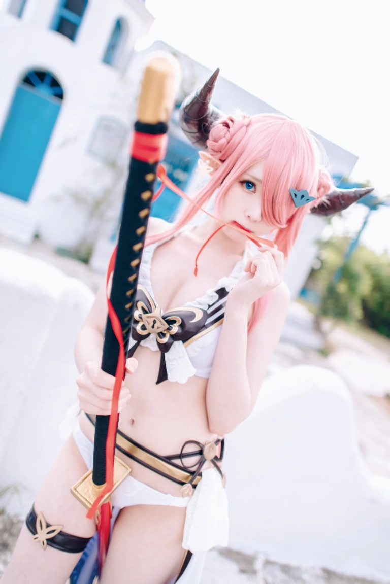霜月shimo《碧蓝幻想・娜露梅亚》主题写真：95张全套美图