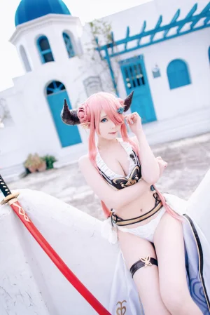 霜月shimo《碧蓝幻想・娜露梅亚》主题写真：95张全套美图