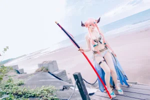 霜月shimo《碧蓝幻想・娜露梅亚》主题写真：95张全套美图