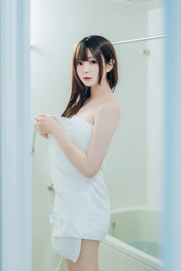 霜月shimo《SPRING》主题写真：54张全套美图