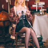 霜月shimo《华生 · 阿米莉亚》主题写真：11张全套美图