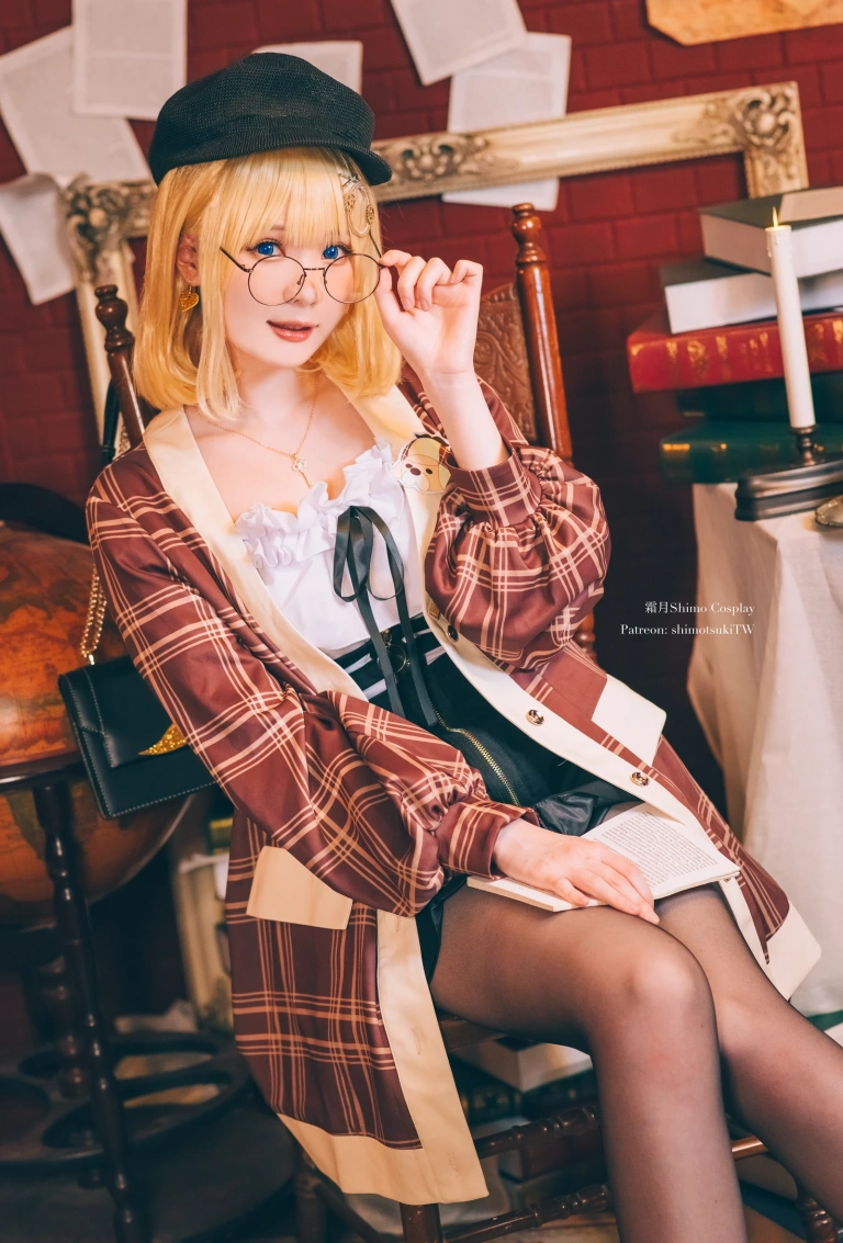 霜月shimo《华生 · 阿米莉亚》主题写真：11张全套美图