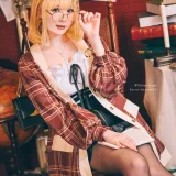 霜月shimo《华生 · 阿米莉亚》主题写真：11张全套美图